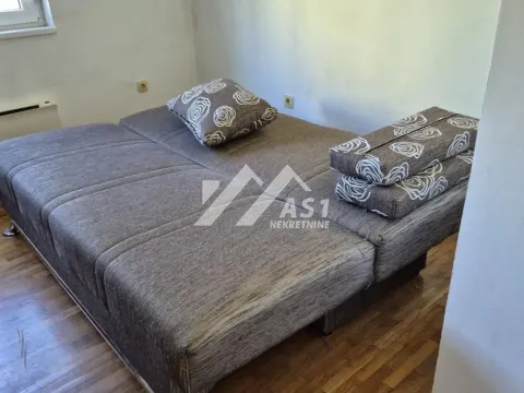 Izdavanje, dvosoban stan, 350m², Grbavica, Novi Sad Sve Podlokacije - image 5