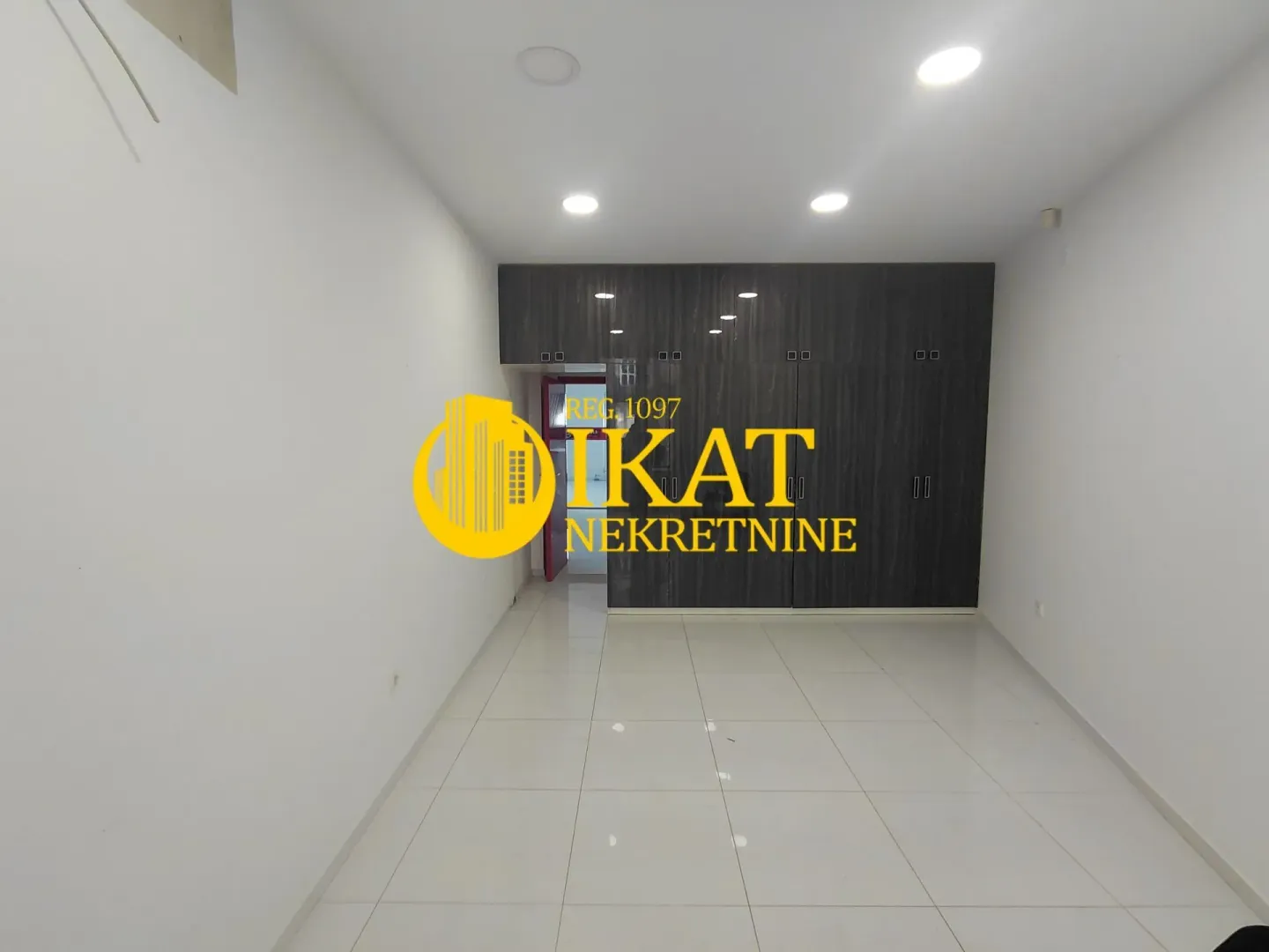 Sale, office space, 180m², Stari Grad, Beograd