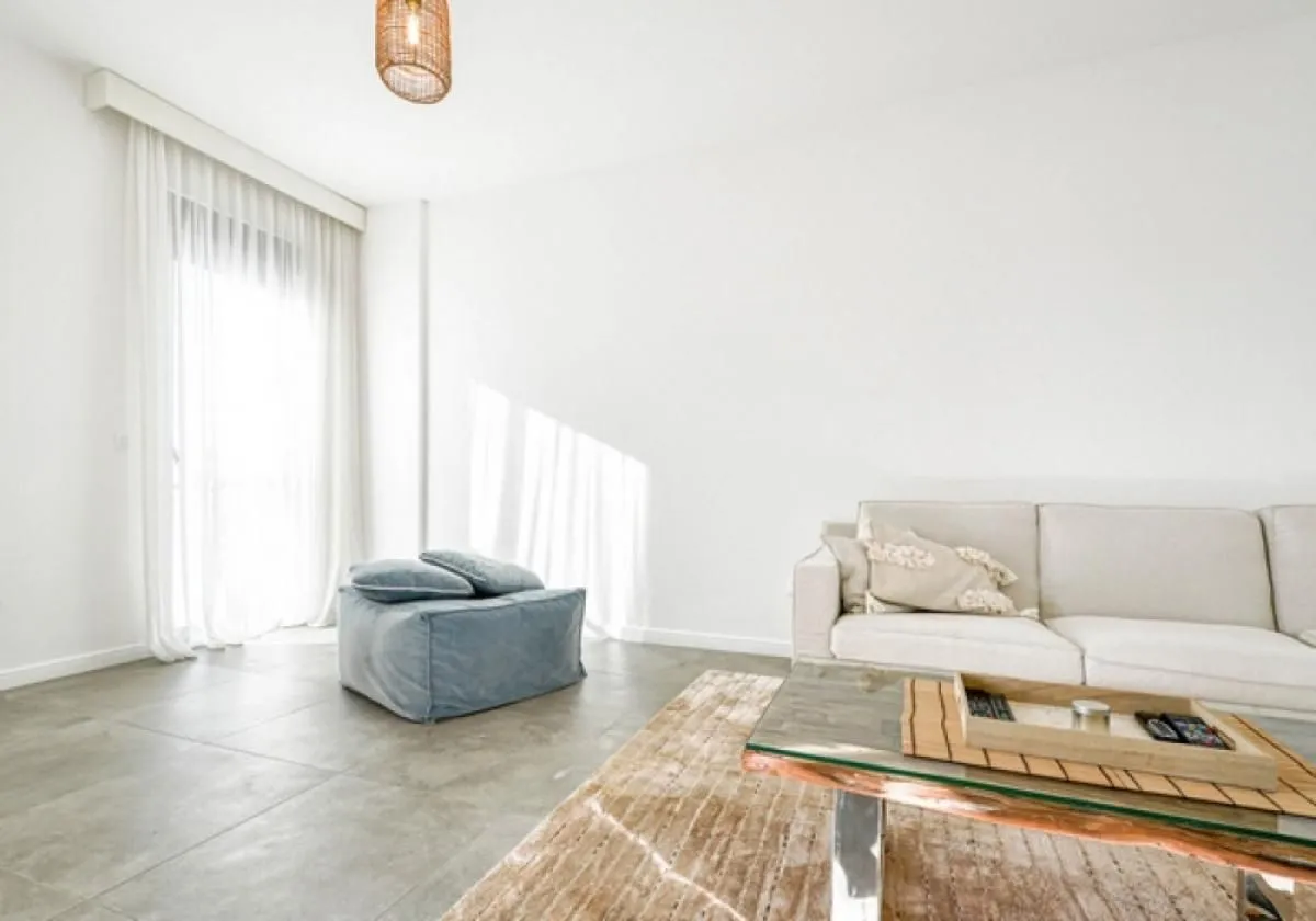Prodaja, dvosoban stan, 62m², Tivat, Crna Gora