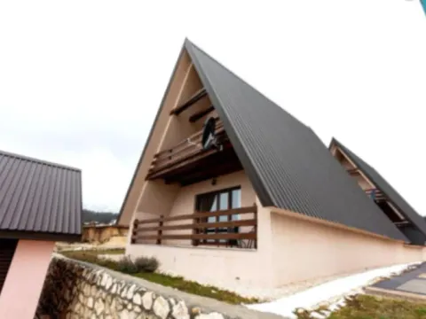 Prodaja, kuća, 97m², Motički gaj, Žabljak - image 11