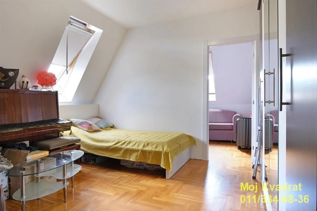 Prodaja, četvorosoban stan, 102m², Voždovac Sve Podlokacije, Beograd