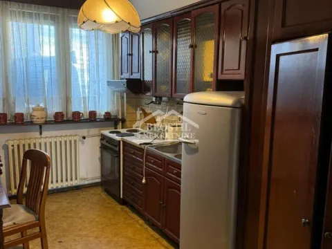 Prodaja, trosoban stan, 97m², Stari Grad, Beograd - image 14