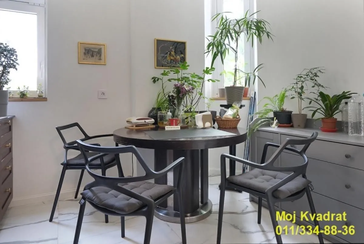 Prodaja, stan, 182m², Vračar Centar, Vračar Sve Podlokacije