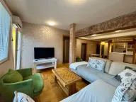 Izdavanje, trosoban stan, 95m², Južni Bulevar, Vračar Sve Podlokacije - image 1