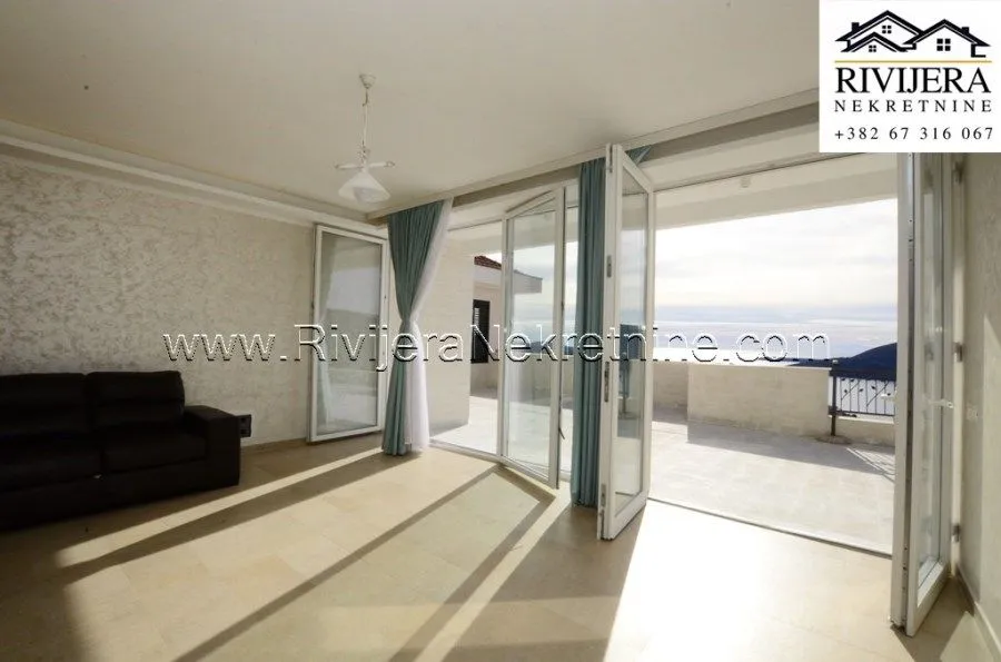 Prodaja, trosoban stan, 213m², Topla, Herceg Novi
