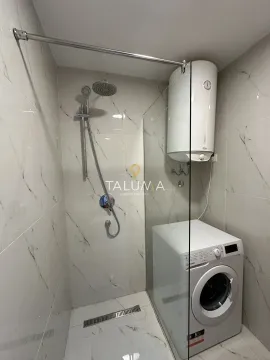 Prodaja, jednosoban stan, 35m², Stari Aerodrom, Podgorica - image 7