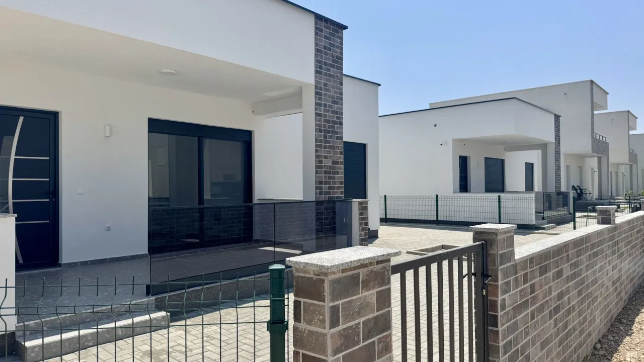 Sale, house, 86m², Donji Štoj, Ulcinj