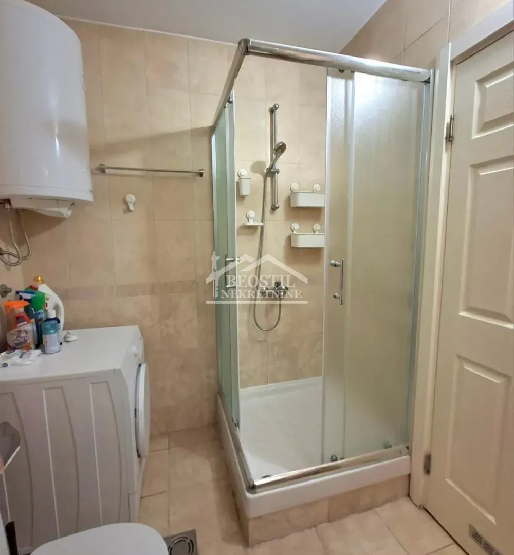 Rent, three bedroom apartment, 76m², Voždovac Sve Podlokacije, Beograd