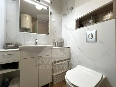 Izdavanje, jednosoban stan, 45m², Pobrežje, Podgorica - image 13