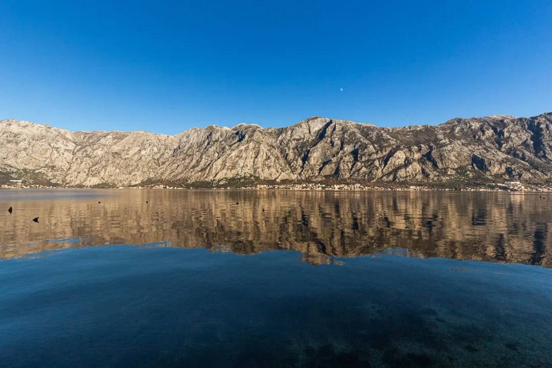 Sale, house, 270m², Prčanj, Kotor