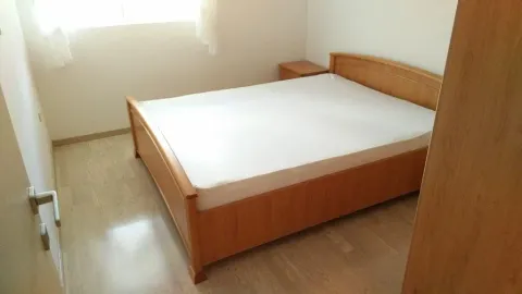 Izdavanje, jednosoban stan, 50m², City Kvart, Podgorica - image 9