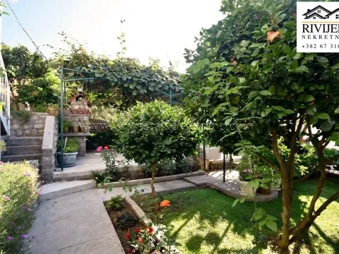 Sale, house, 504m², Bijela, Herceg Novi - image 25