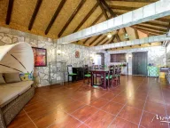 Prodaja, kuća, 430m², Bečići, Budva - image 8