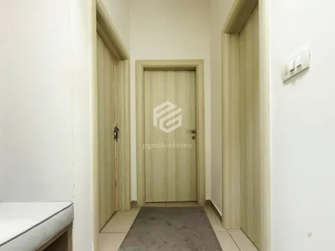 Izdavanje, jednosoban stan, 60m², Zagorič, Podgorica - image 11