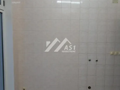 Izdavanje, poslovni prostor, 20m², Veternik, Novi Sad Sve Podlokacije - image 7