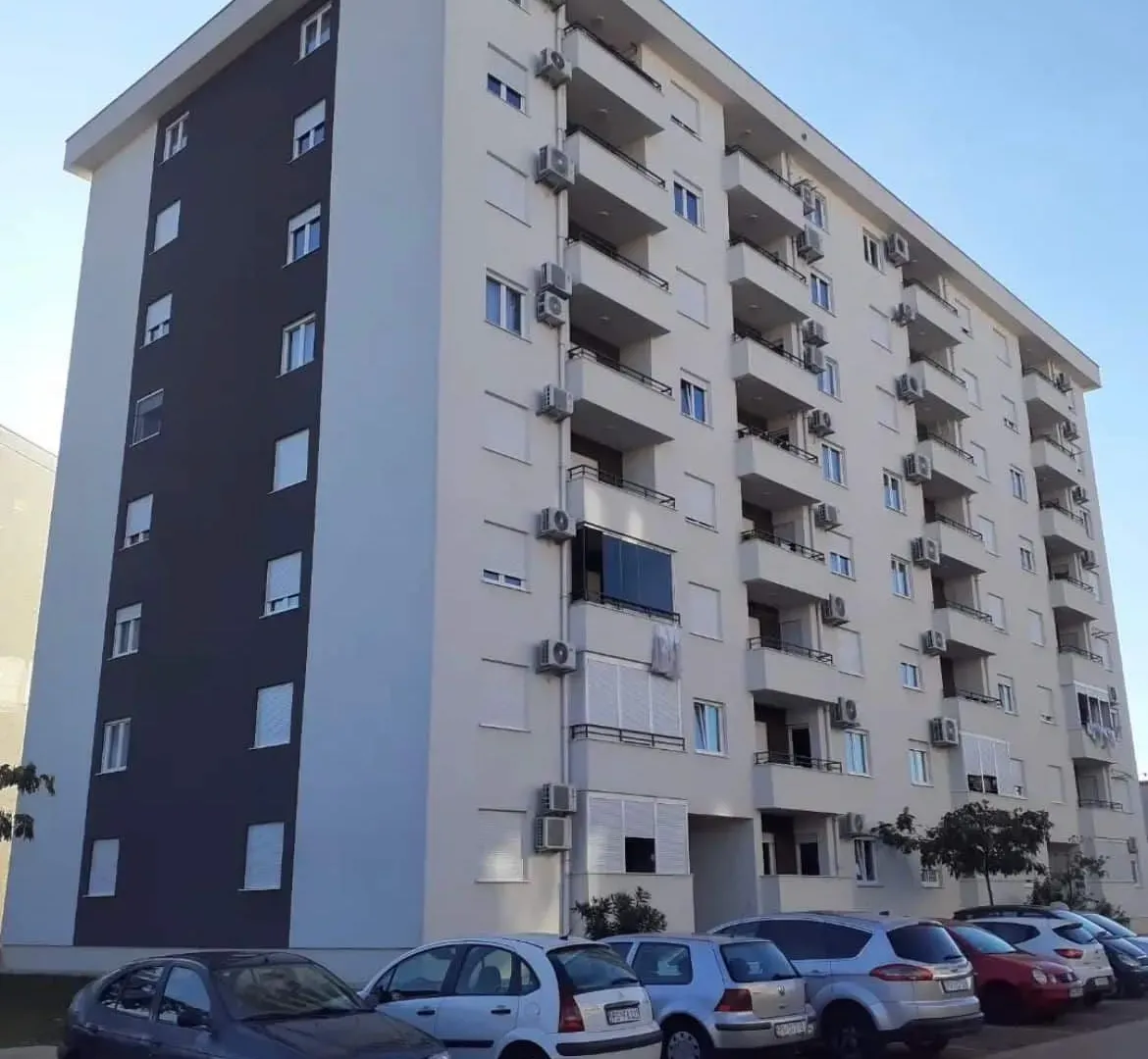 Rent, one bedroom apartment, 49m², Stari Aerodrom, Podgorica
