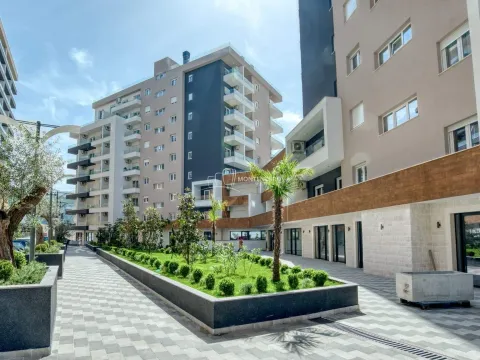 Prodaja, jednosoban stan, 40m², Centar, Budva - image 3