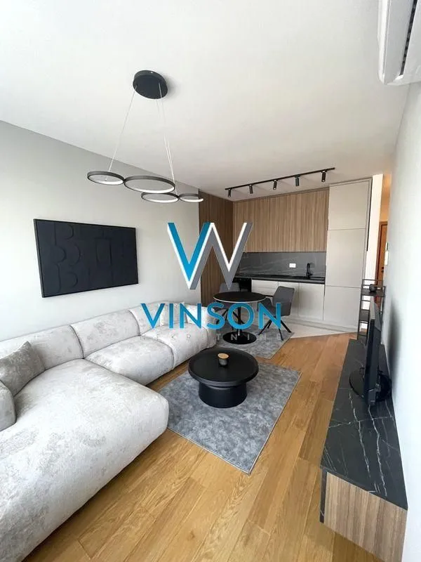 Izdavanje, jednosoban stan, 40m², Centar, Novi Sad