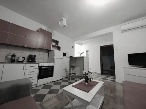 Prodaja, jednosoban stan, 52m², Bjeliši, Bar - image 10