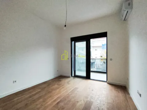 Prodaja, jednosoban stan, 42m², Momišići, Podgorica - image 5