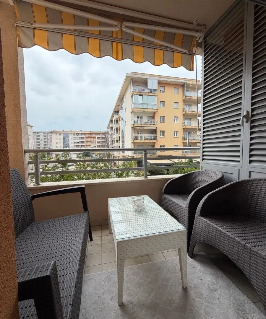 Prodaja, trosoban stan, 119m², City Kvart, Podgorica