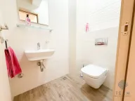 Prodaja, dvosoban stan, 68m², City Kvart, Podgorica - image 14