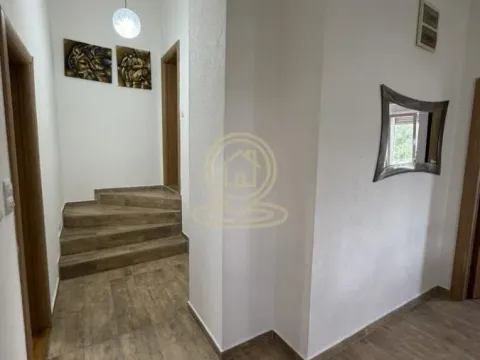 Sale, four bedroom apartment, 110m², Pivara, Kragujevac - image 2