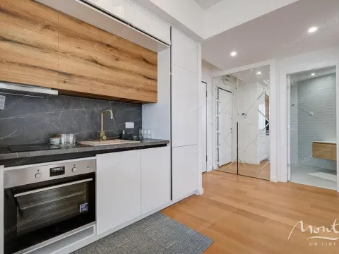 Sale, one bedroom apartment, 67m², Bečići, Budva - image 7