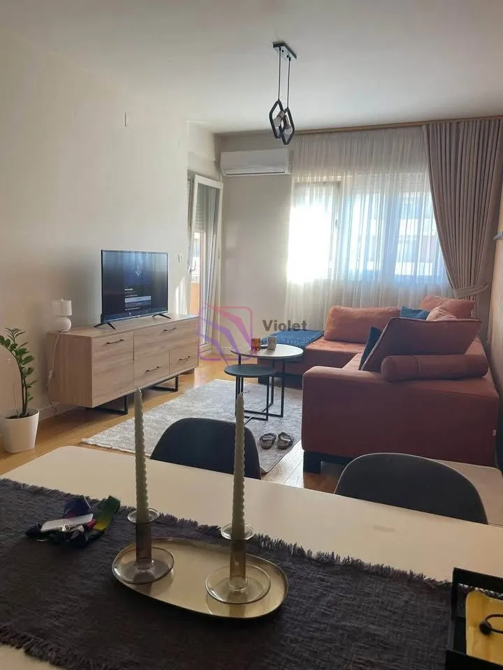 Rent, one bedroom apartment, 50m², Central Point, Podgorica