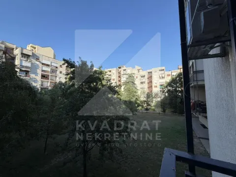 Rent, one bedroom apartment, 36m², Blok 6, Podgorica - image 14