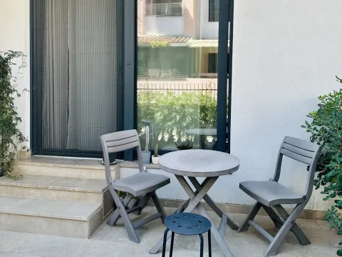 Sale, one bedroom apartment, 33m², Golubovina, Budva - image 12