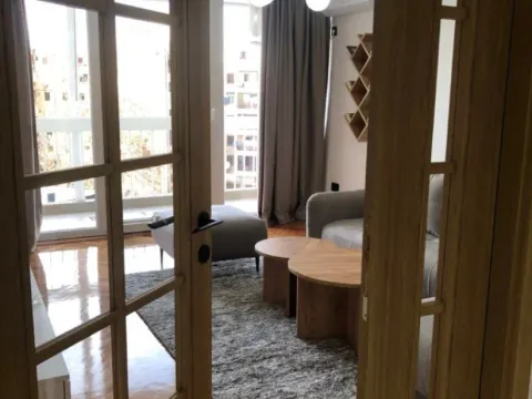 Izdavanje, dvosoban stan, 65m2, Gintaš, Podgorica Izdavanje, dvosoban stan, 65m2, Gintaš, Podgorica