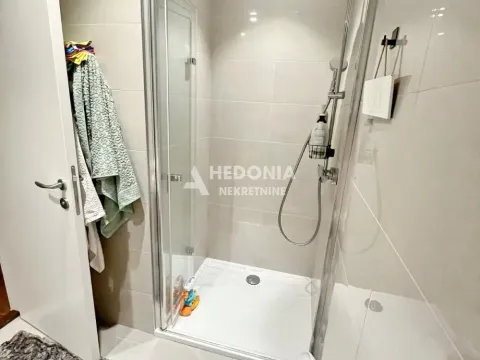 Prodaja, trosoban stan, 90m², Savski Venac, Beograd - image 13