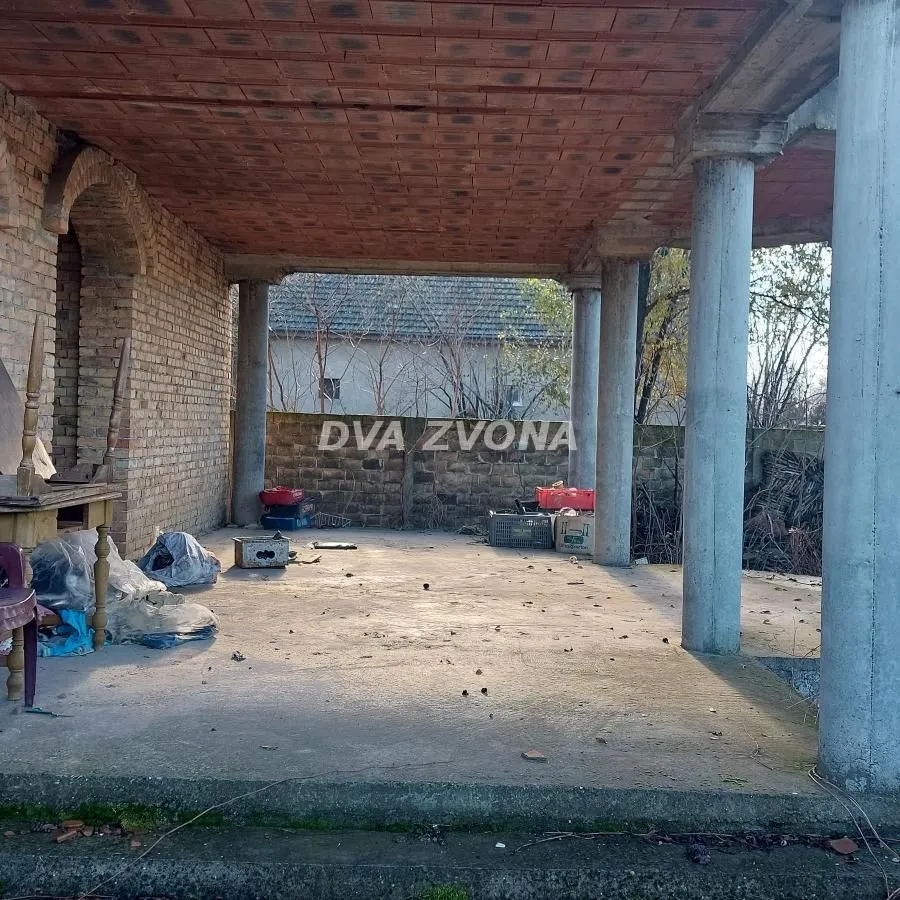Prodaja, kuća, 240m², Bečej, Novi Sad