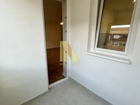 Sale, two bedroom apartment, 64m², Adamovićevo Naselje, Novi Sad Sve Podlokacije - image 9