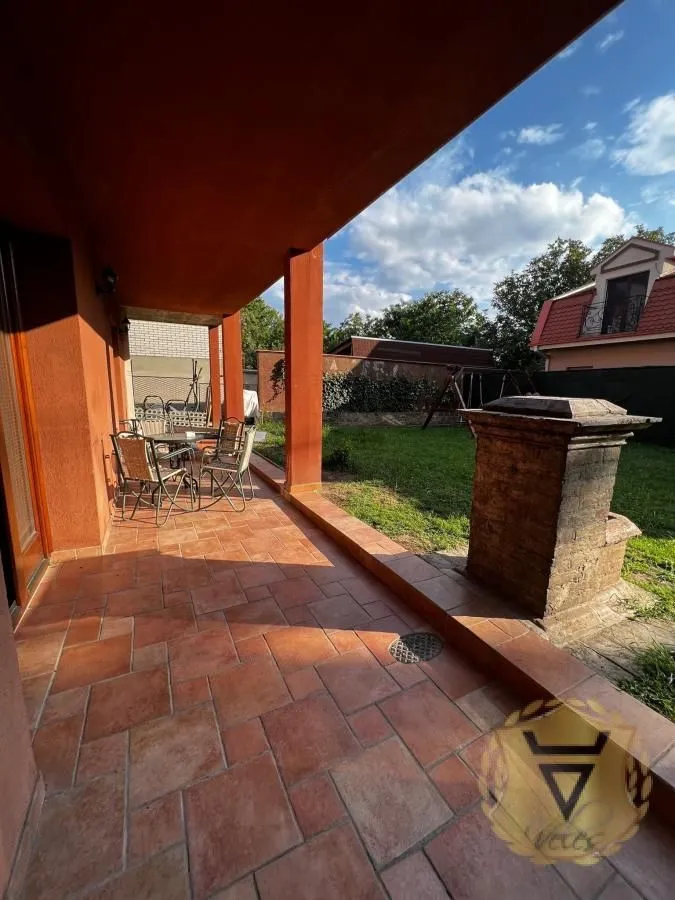 Izdavanje, trosoban stan, 85m², Bulbulder, Zvezdara Sve Podlokacije