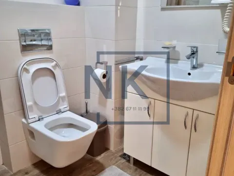 Izdavanje, jednosoban stan, 46m², City Kvart, Podgorica - image 7