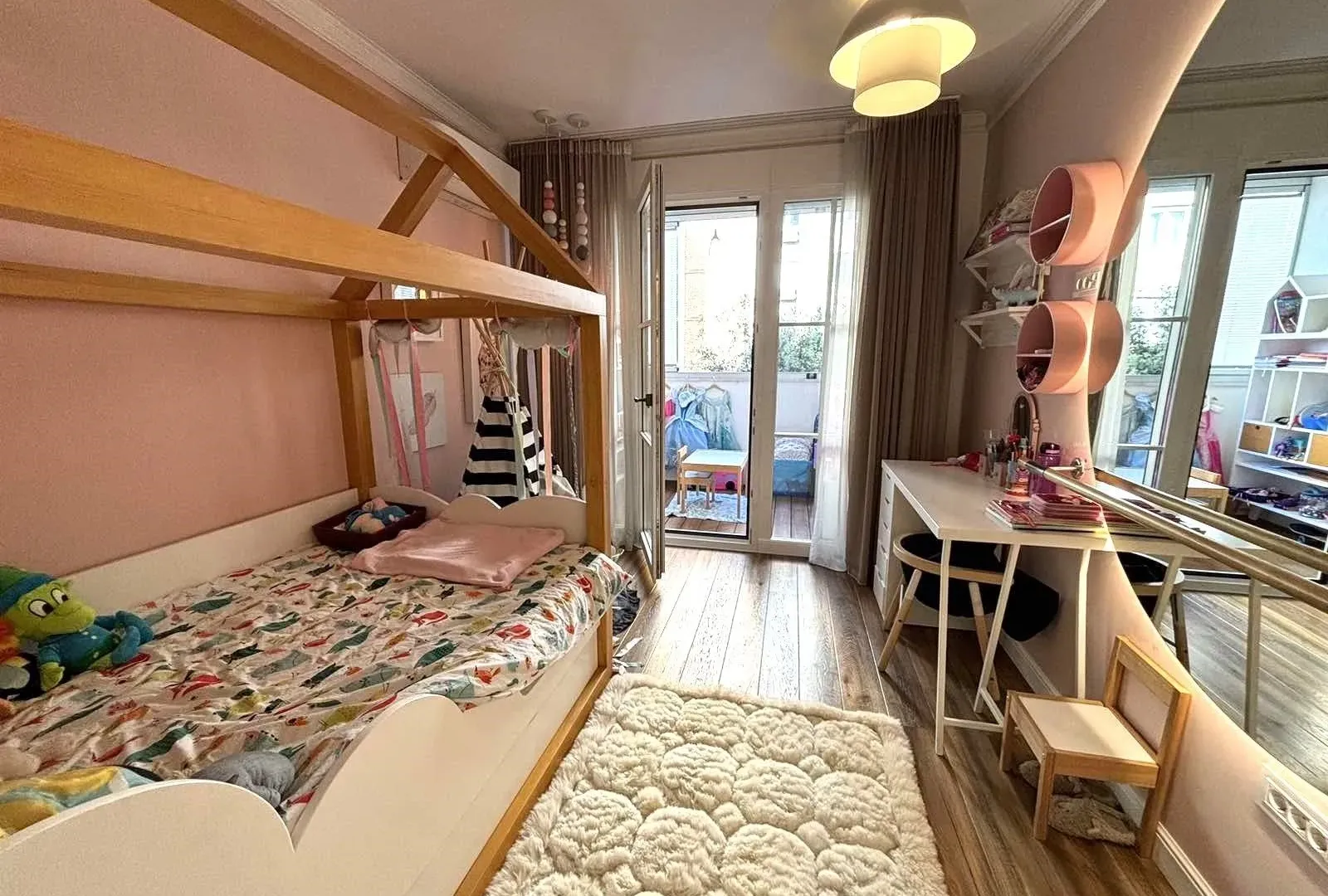 Sale, three bedroom apartment, 109m², Centar, Podgorica