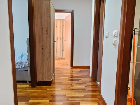 Izdavanje, dvosoban stan, 68m², City Kvart, Podgorica - image 4