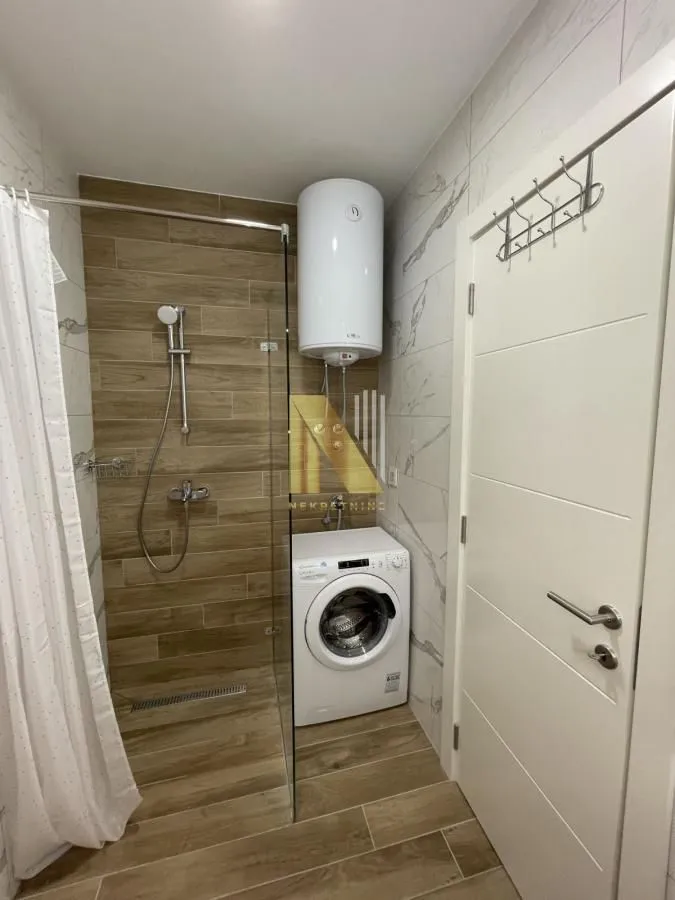 Izdavanje, dvosoban stan, 40m², Telep, Novi Sad Sve Podlokacije