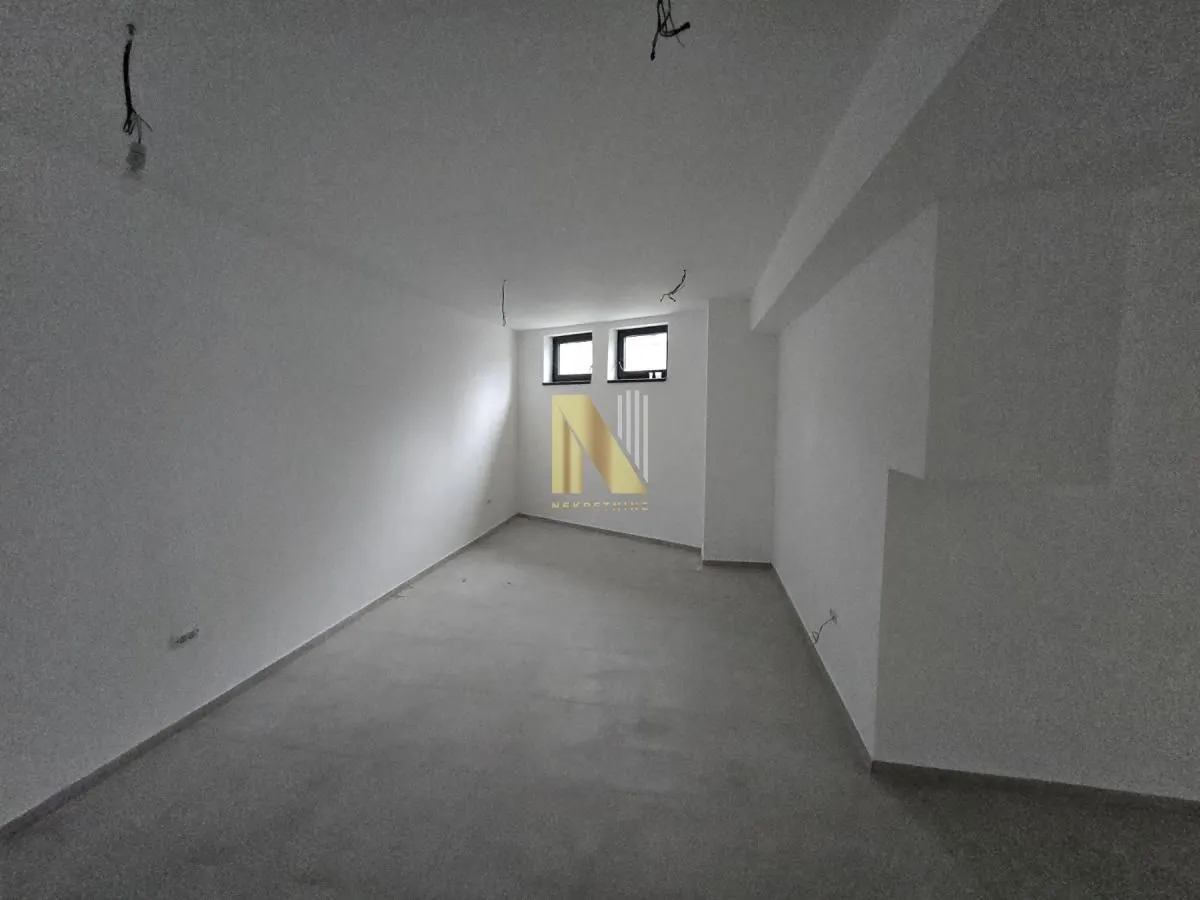 Rent, office space, 134m², Telep, Novi Sad Sve Podlokacije