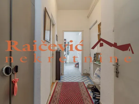 Prodaja, četvorosoban stan, 115m², Stari Grad, Beograd - image 10