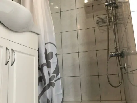 Izdavanje, jednosoban stan, 40m², Bonići, Tivat - image 3