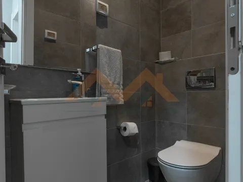 Izdavanje, dvosoban stan, 70m², Centar, Podgorica - image 12