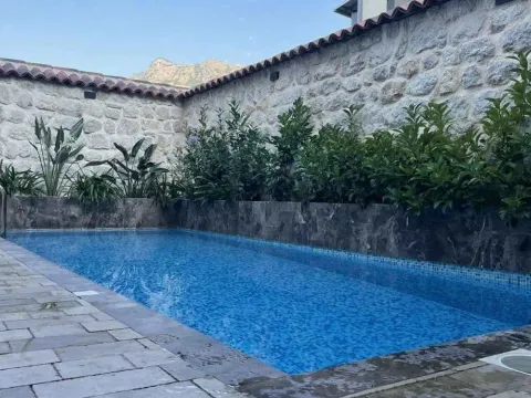 Prodaja, kuća, 320m², Risan, Kotor - image 22