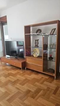 Rent, two bedroom apartment, 70m², Centar, Podgorica - image 10