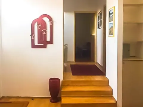 Izdavanje, poslovni prostor, 60m², Zabjelo, Podgorica - image 9