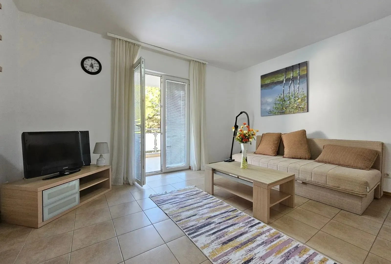 Sale, two bedroom apartment, 90m², Bečići, Budva