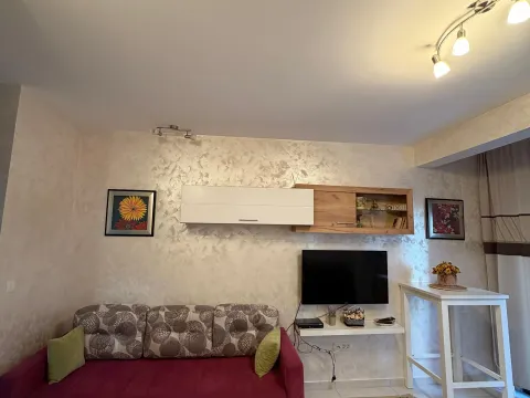 Sale, studio apartment, 36m², Bečići, Budva - image 10