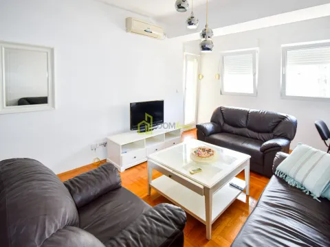 Izdavanje, jednosoban stan, 51m², City Kvart, Podgorica - image 12